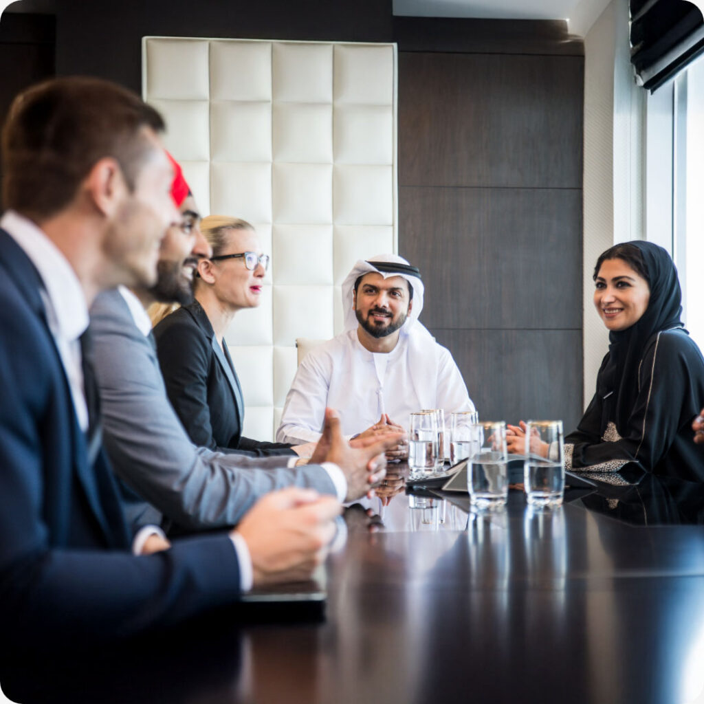 The Intent-First Approach: How DSS-AI Drives B2B Wins with Buyer Signals in Saudi Arabia 